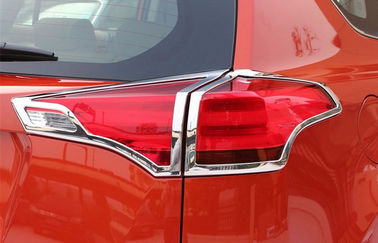 Chine Lumière arrière en chrome ABS Balises / Couverture de lumière arrière personnalisée pour Toyota RAV4 fournisseur