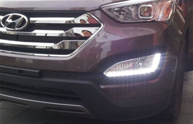 Chine La voiture de Hyundai partie la puissance élevée de jour de lumière courante de LED et l'intense luminosité fournisseur