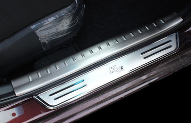 Chine Filons-couches lumineux polis de porte intérieurs et filon-couche externe de porte pour Kia K3 2013 2015 fournisseur