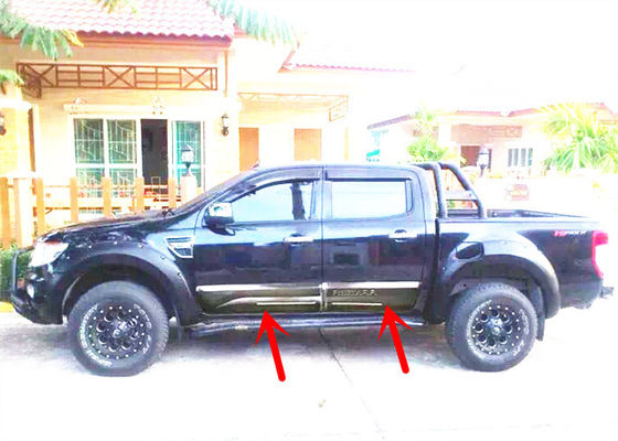 Un bon prix. 2012 Ford Ranger T6 kits de carrosserie et pièces de garniture de carrosserie porte latérale garniture pour porte latérale en ligne