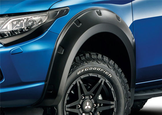 Un bon prix. Des éclairages de détecteur d'incendie pour Mitsubishi Triton L200 2015 2018 en ligne