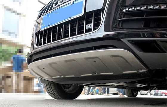 Un bon prix. Version ordinaire Audi Q7 2010 - 2015 Plaque de protection du pare-chocs en acier inoxydable en ligne