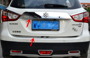 Un bon prix. Suzuki S-cross 2014 Porte arrière en acier inoxydable garniture et bande de garniture inférieure en ligne
