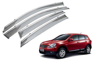Un bon prix. Bouclier de pluie pour Nissan Qashqai 2008 - 2014 avec bande en acier inoxydable en ligne