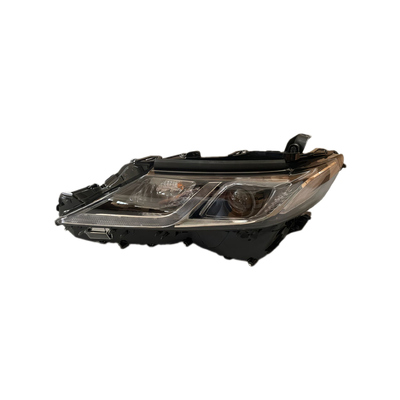 Un bon prix. 8115006E20 Toyota Camry Lampe avant et arrière Blanc/Chrome/Noir Numéro de pièce 8158133330 en ligne