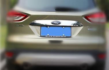 Un bon prix. Ford Kuga Escape 2013 2014 Parties de garniture de carrosserie arrière Garniture de bande Chrome en ligne
