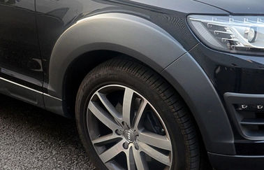 AUDI Q7 Large Wheel Arch Flares / Améliorer les garnitures de la roue de voiture